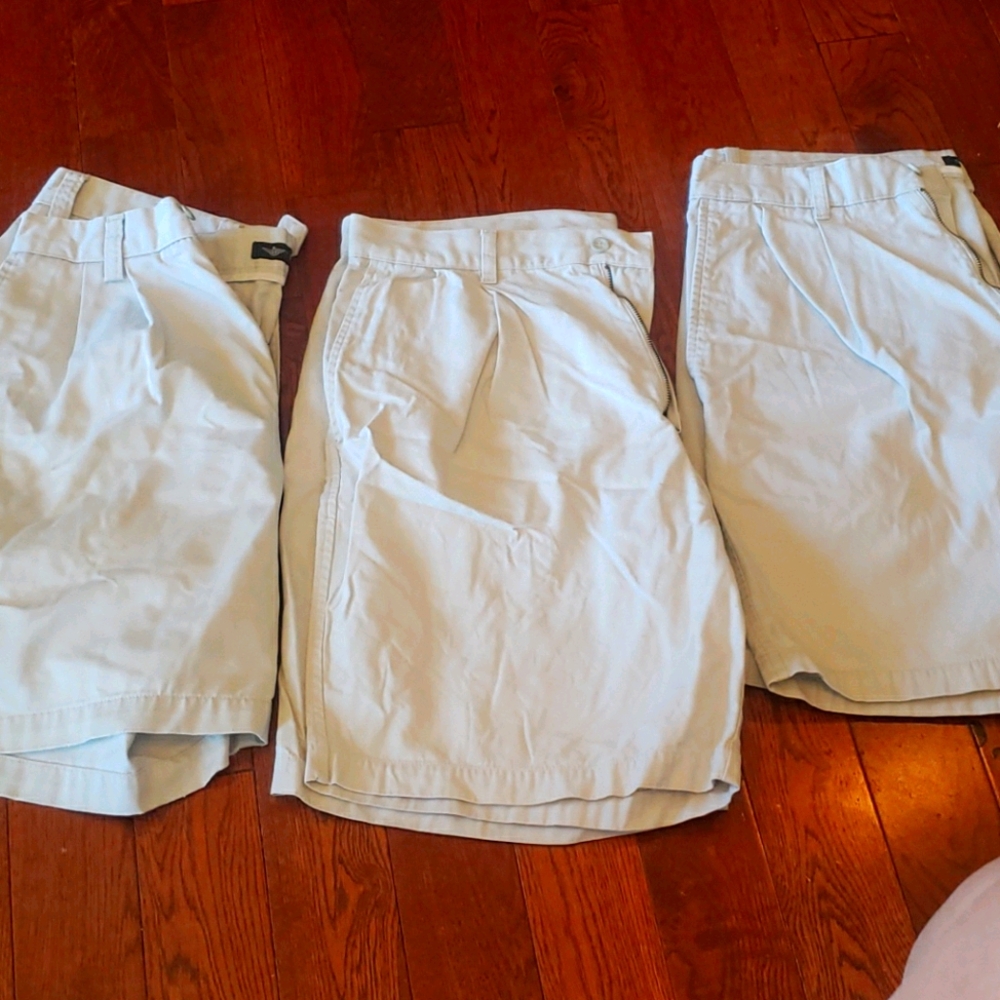 3 pairs dockers shorts